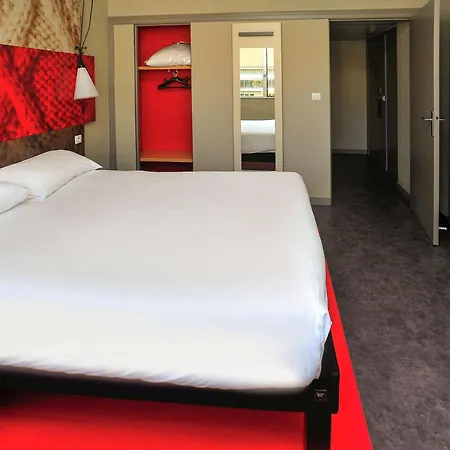Ibis Lyon Centre Hotel Exterior photo